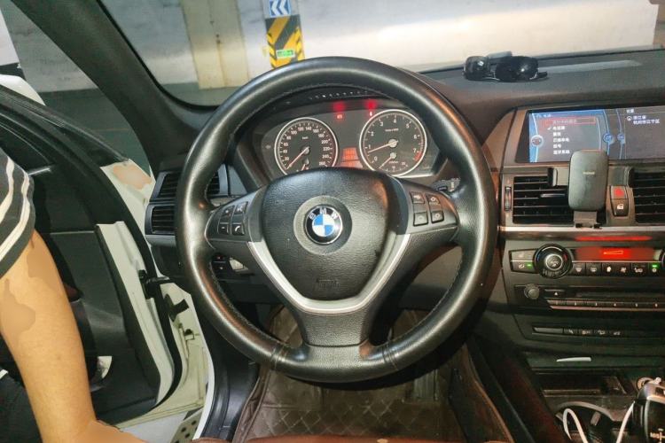 Used BMW X5 2013 xDrive35i Leading Model Steering Wheel