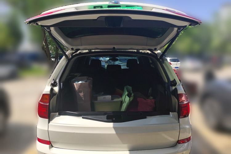 Used BMW X5 2013 xDrive35i Leading Model Trunk