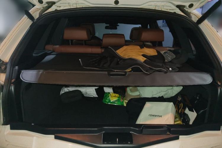 Used BMW X5 2013 xDrive35i Leading Model Trunk