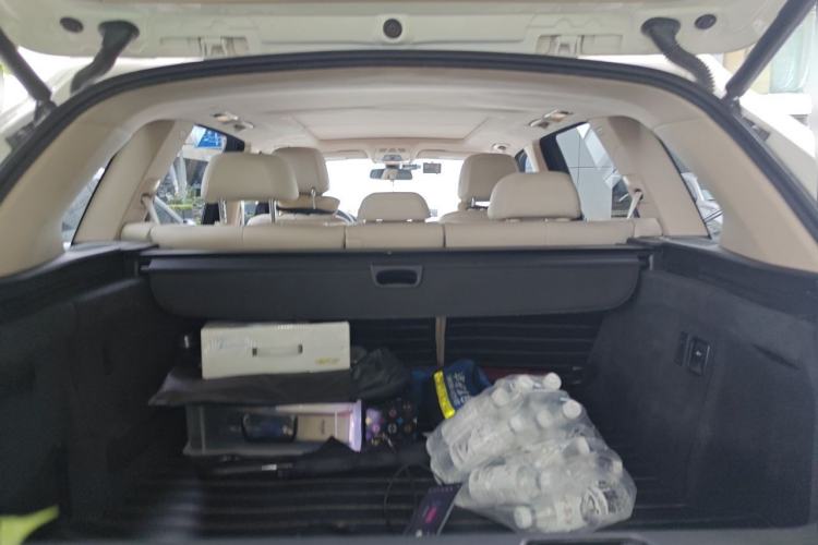 Used BMW X5  Trunk