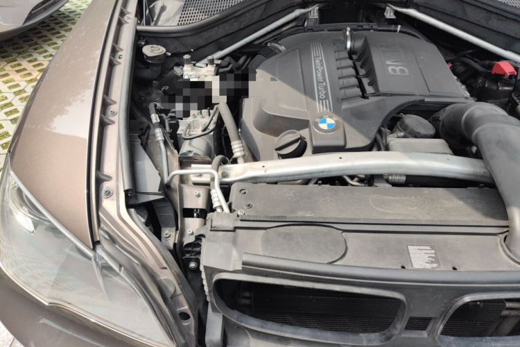 Used BMW X5  Engine Bay Right