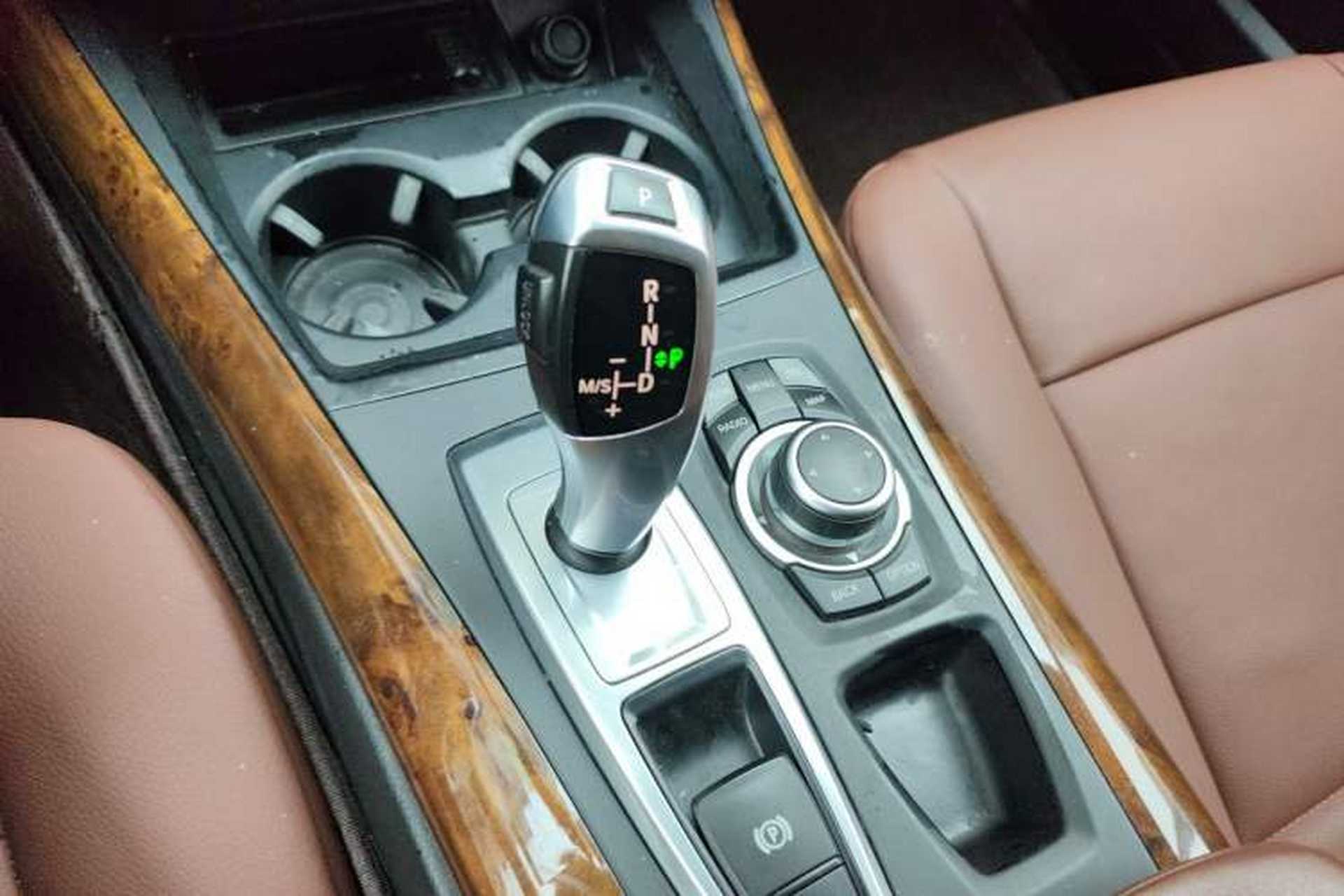 Used BMW X5 2013 xDrive35i Leading Model Gear Lever