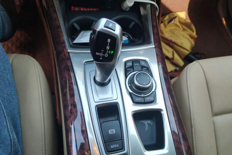 Used BMW X5 2013 xDrive35i Leading Model Gear Lever