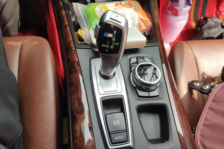 Used BMW X5  Gear Lever