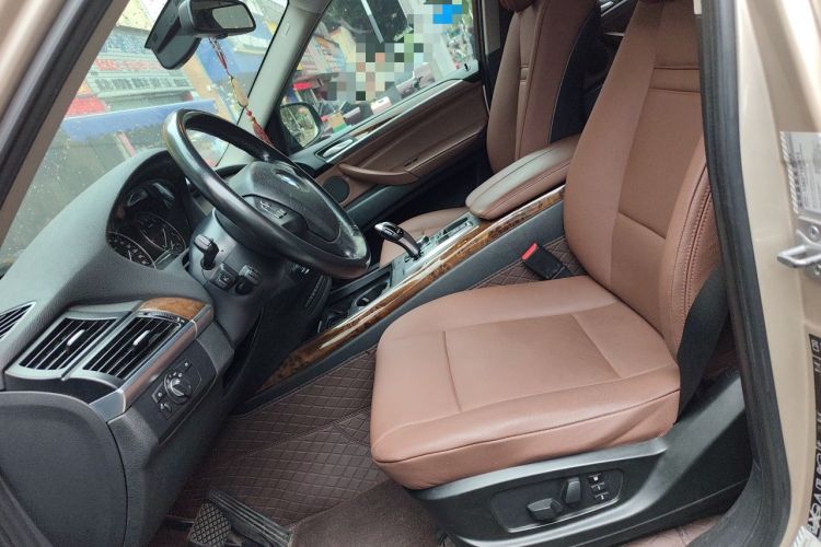 Used BMW X5 2013 xDrive35i Leading Model Left Front Seat