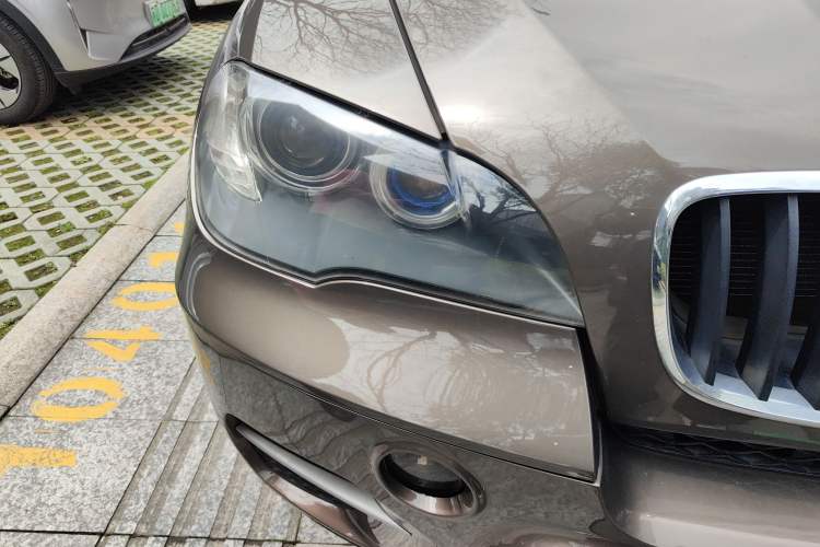Used BMW X5  Right Front Headlight