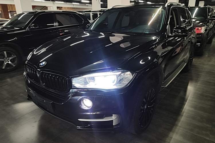Used BMW X5 2014 xDrive35i Elegant Edition Guazi used car, China used car export, Used car for sale, Used cars, Cheapest cars for sale