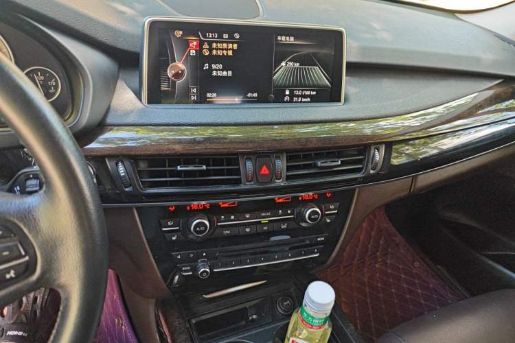 Used BMW X5 2014 xDrive35i Elegant Edition Audio And AC Panel