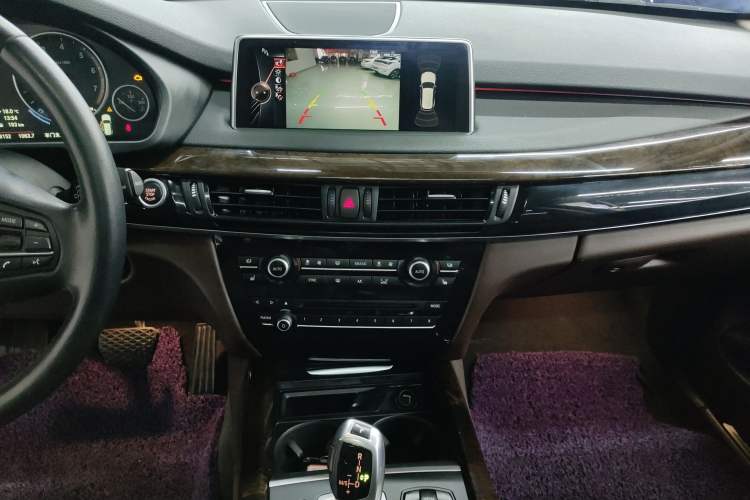 Used BMW X5 2014 xDrive35i Leading Model Audio And AC Panel