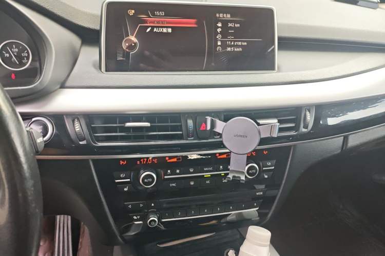 Used BMW X5  Audio And AC Panel