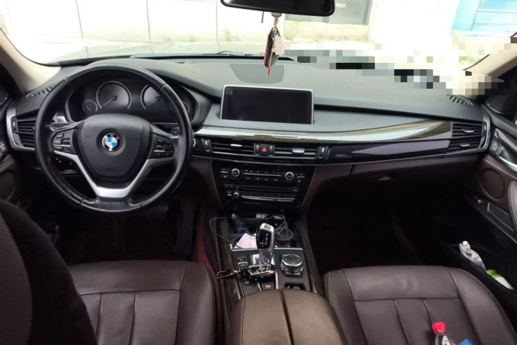 Used BMW X5 2014 xDrive35i Leading Model Center Console