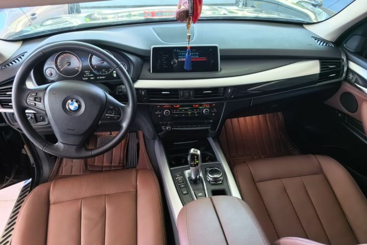Used BMW X5 2014 xDrive35i U.S. specification Center Console