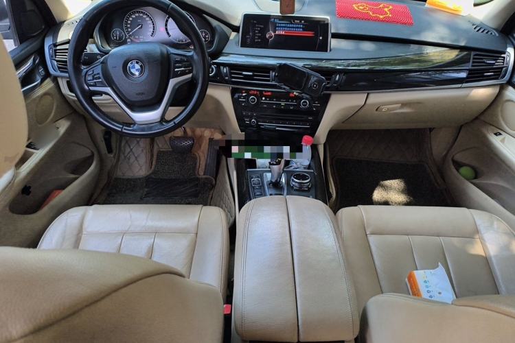 Used BMW X5 2014 xDrive35i Leading Model Center Console