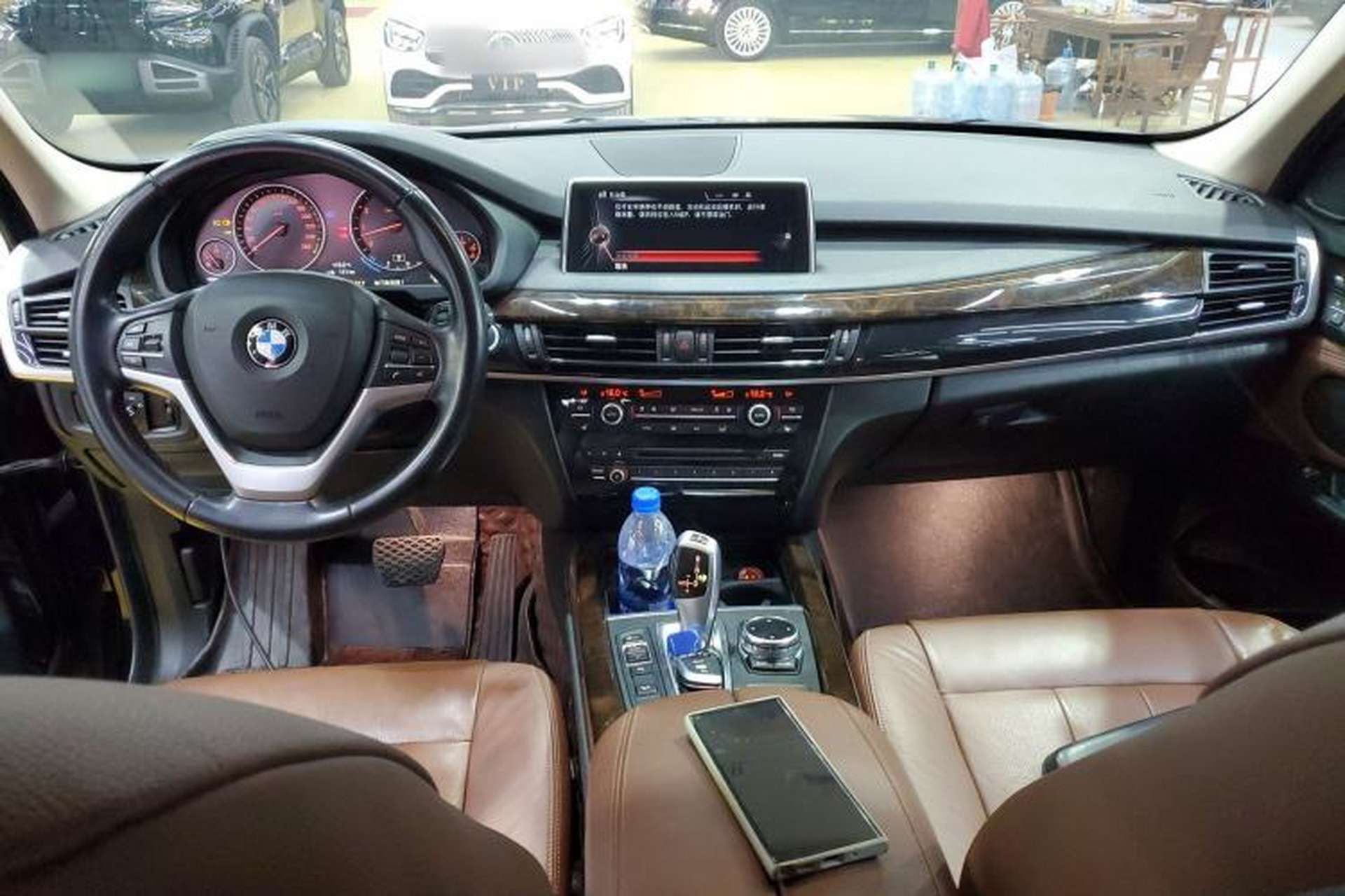 Used BMW X5 2014 xDrive35i Elegant Edition Center Console