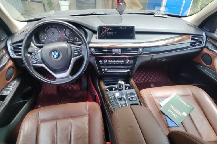 Used BMW X5 2014 xDrive35i Elegant Edition Center Console