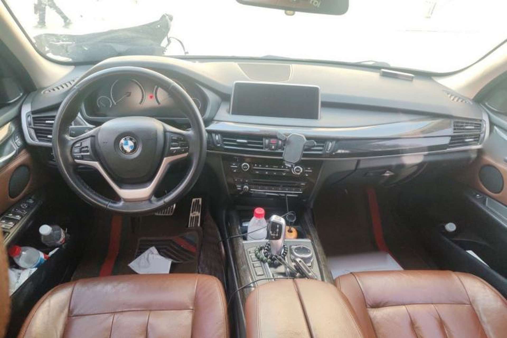 Used BMW X5  Center Console