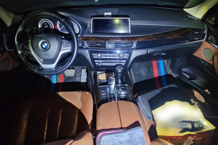 Used BMW X5 2014 xDrive35i Elegant Edition Center Console