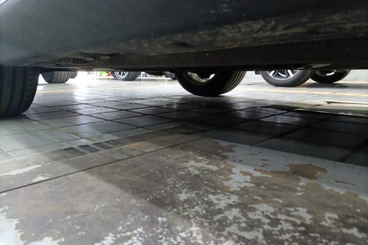 Used BMW X5 2014 xDrive35i Elegant Edition Chassis Front Left
