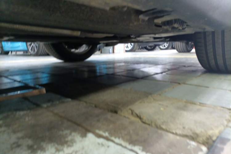 Used BMW X5 2014 xDrive35i Elegant Edition Chassis Front Right