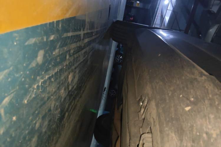 Used BMW X5  Chassis Front Right