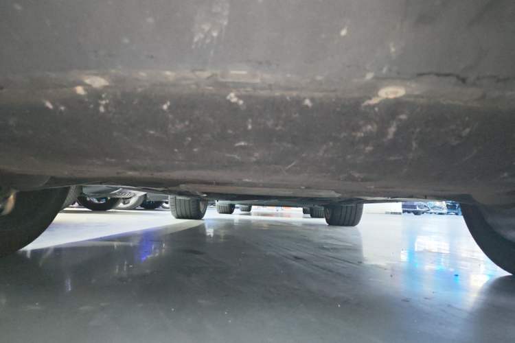 Used BMW X5 2014 xDrive35i Elegant Edition Chassis Front