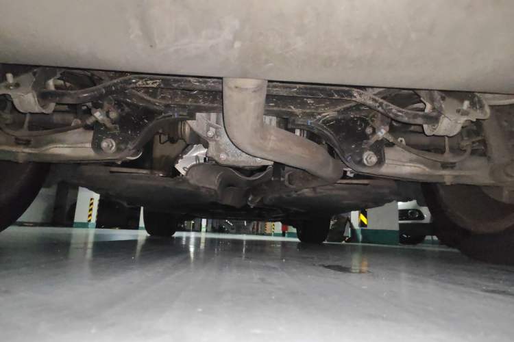 Used BMW X5 2014 xDrive35i Elegant Edition Chassis Rear
