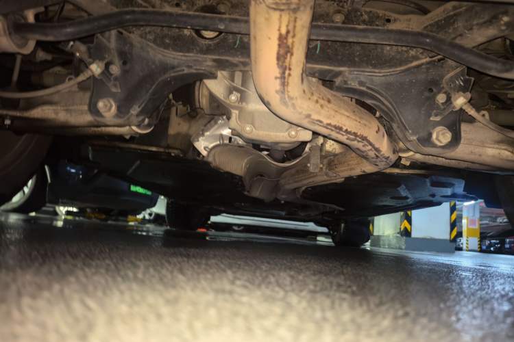 Used BMW X5 2014 xDrive35i Gasoline 5-seater U.S. specification Chassis Rear