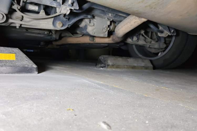 Used BMW X5 2014 xDrive35i Leading Model Chassis Rear Left