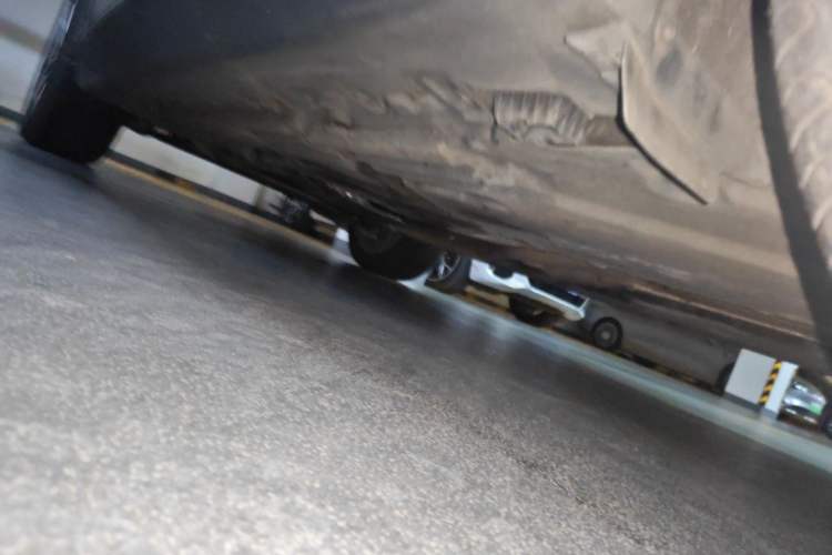 Used BMW X5 2014 xDrive35i Elegant Edition Chassis Rear Left
