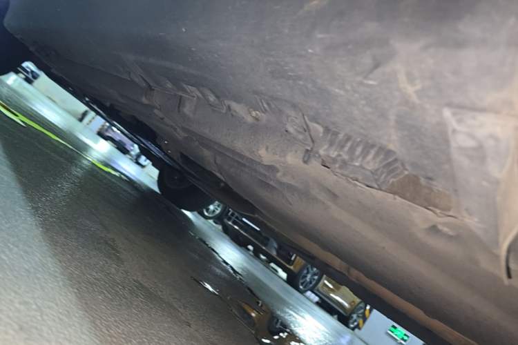 Used BMW X5 2014 xDrive35i Leading Model Chassis Rear Left