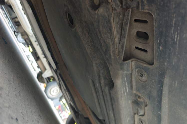 Used BMW X5  Chassis Rear Right