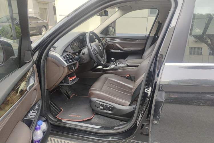 Used BMW X5 2014 xDrive35i Elegant Edition Driver Seat