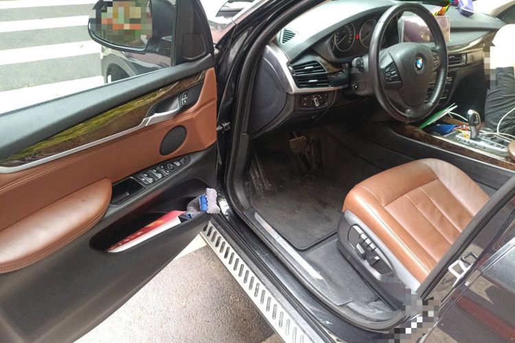 Used BMW X5 2014 xDrive35i Elegant Edition Driver Seat