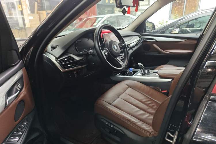 Used BMW X5  Driver Seat
