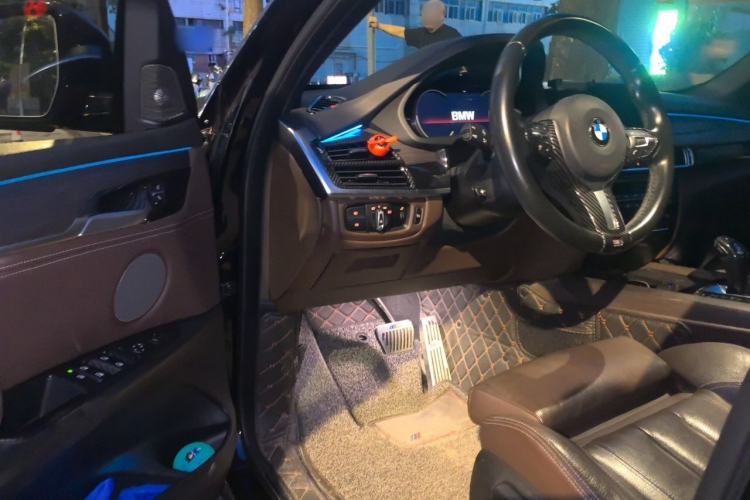 Used BMW X5 2014 xDrive35i Luxury Edition Driver Seat