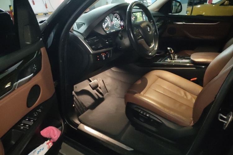 Used BMW X5 2014 xDrive35i Leading Model Driver Seat