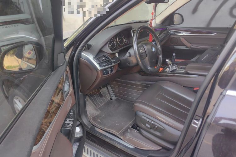 Used BMW X5 2014 xDrive35i Elegant Edition Driver Seat
