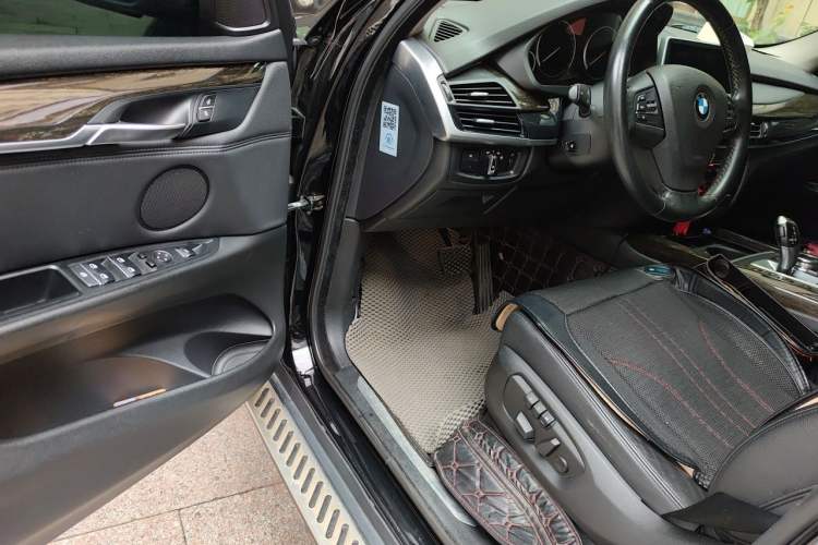 Used BMW X5  Driver Seat