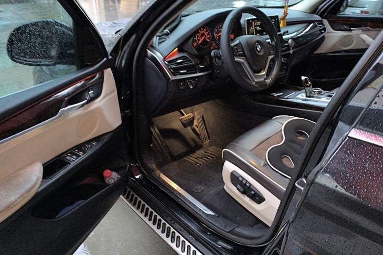 Used BMW X5  Driver Seat