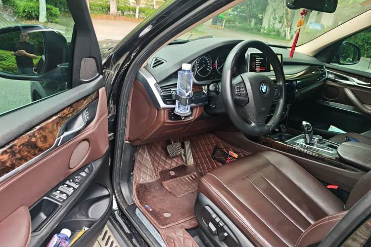 Used BMW X5 2014 xDrive35i Elegant Edition Driver Seat