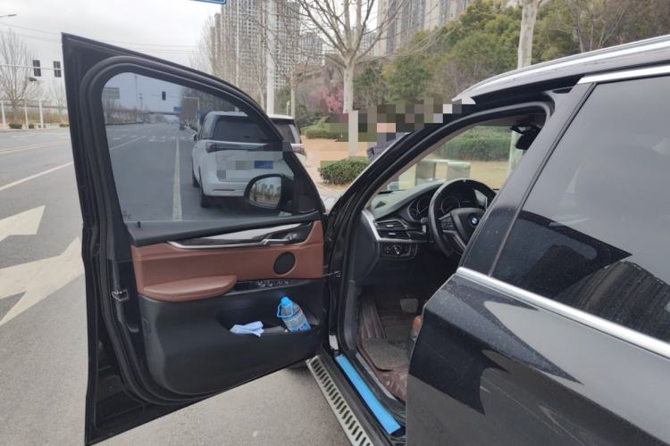 Used BMW X5 2014 xDrive35i Luxury Edition Driver Seat