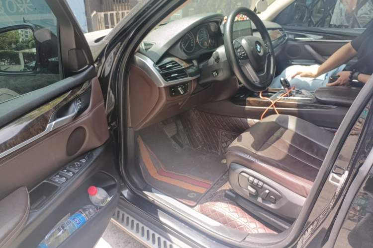 Used BMW X5 2014 xDrive35i Elegant Edition Driver Seat