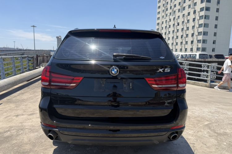 Used BMW X5 2014 xDrive35i Elegant Edition Exterior 3