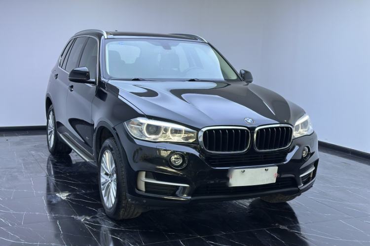 Used BMW X5 2014 xDrive35i Leading Model Exterior 4