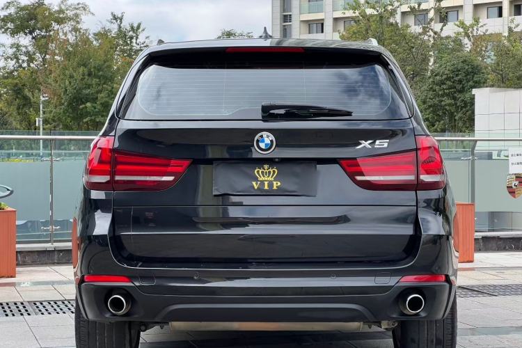Used BMW X5 2014 xDrive35i Luxury Edition Exterior 4