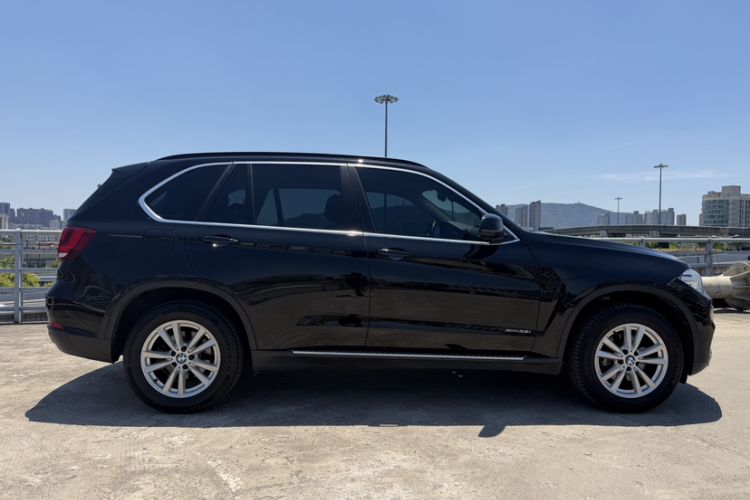Used BMW X5 2014 xDrive35i Elegant Edition Exterior 5