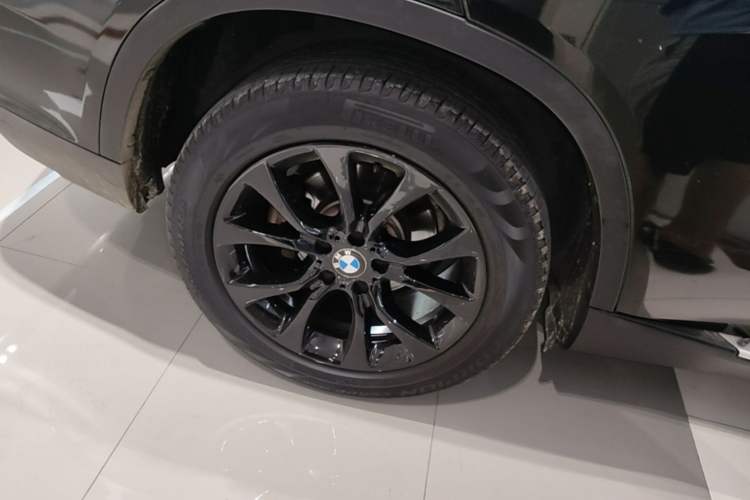 Used BMW X5 2014 xDrive35i Elegant Edition Exterior 5
