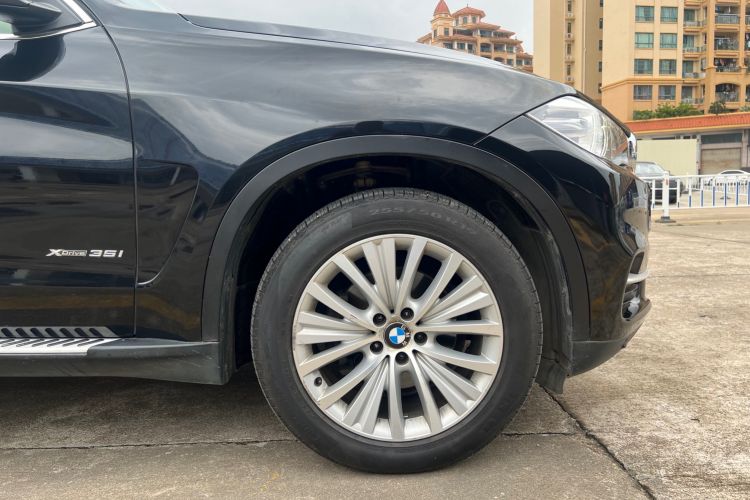 Used BMW X5 2014 xDrive35i Luxury Edition Exterior 7