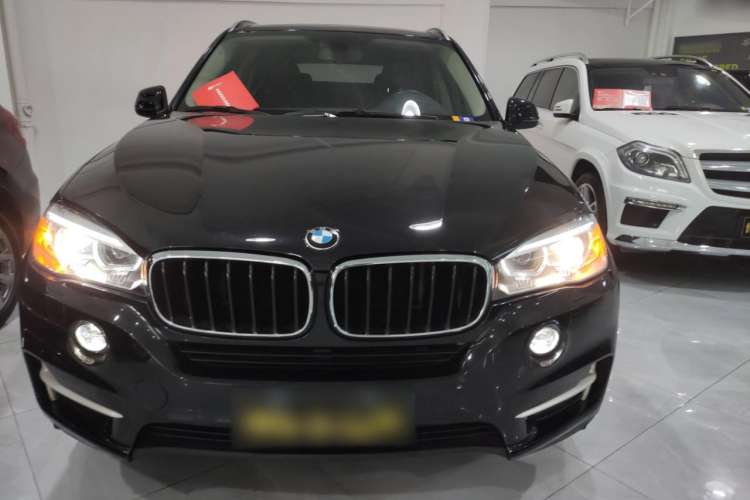 Used BMW X5 2014 xDrive35i Leading Model Front