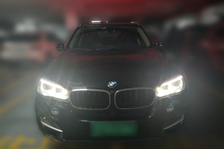 Used BMW X5 2014 xDrive35i Leading Model Front